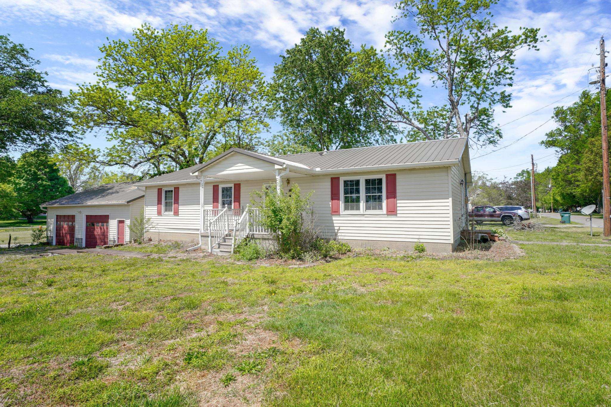 161 S Breckenridge Rd