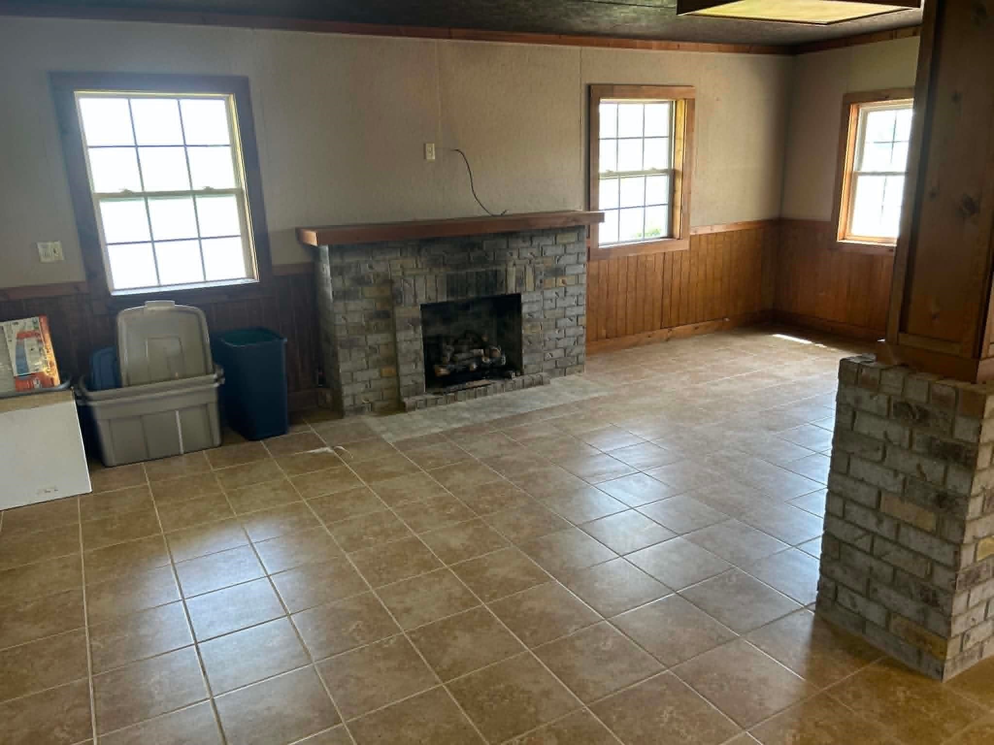 5448 W State Route 136
