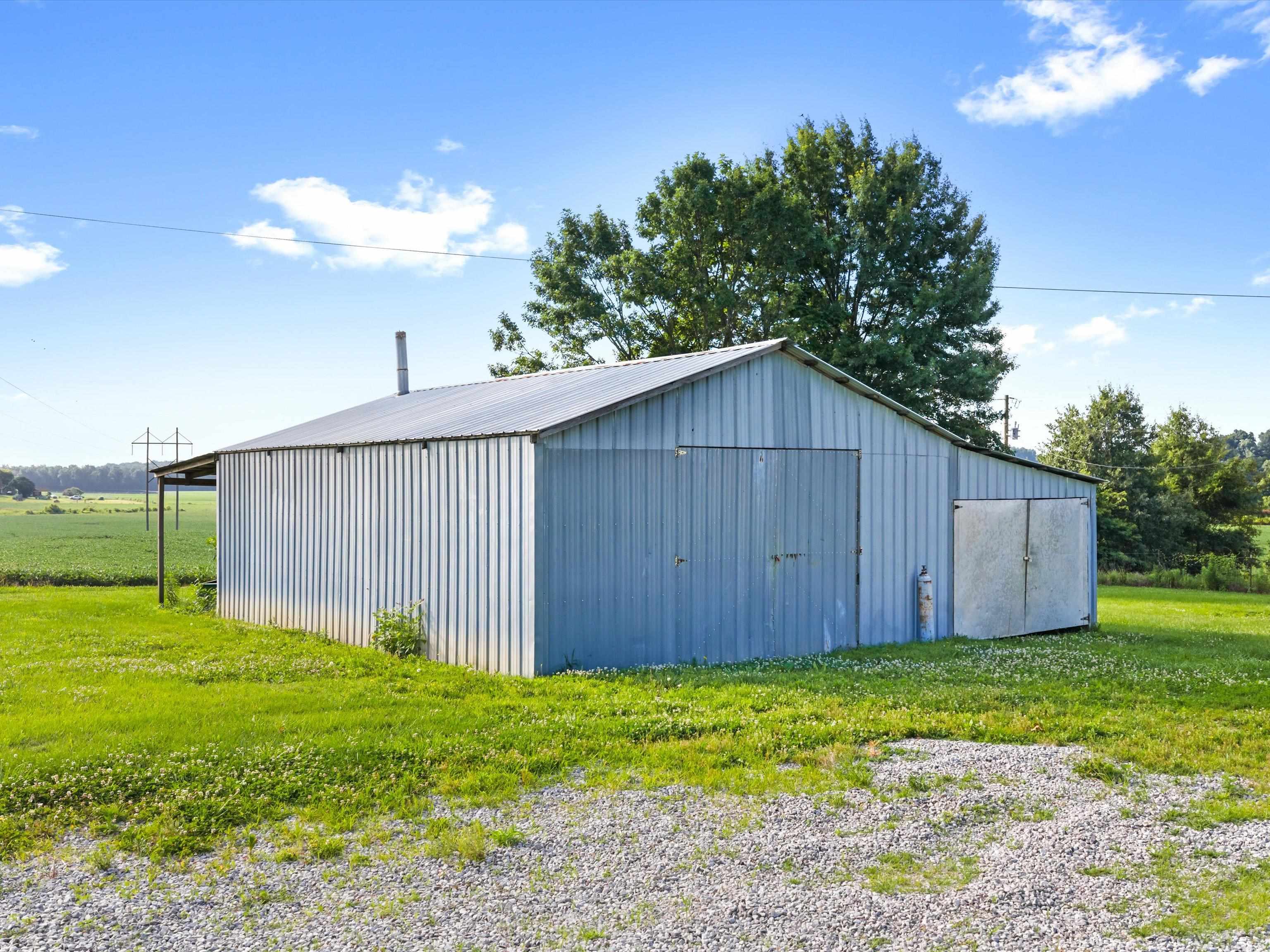 427 Royster Robards Rd