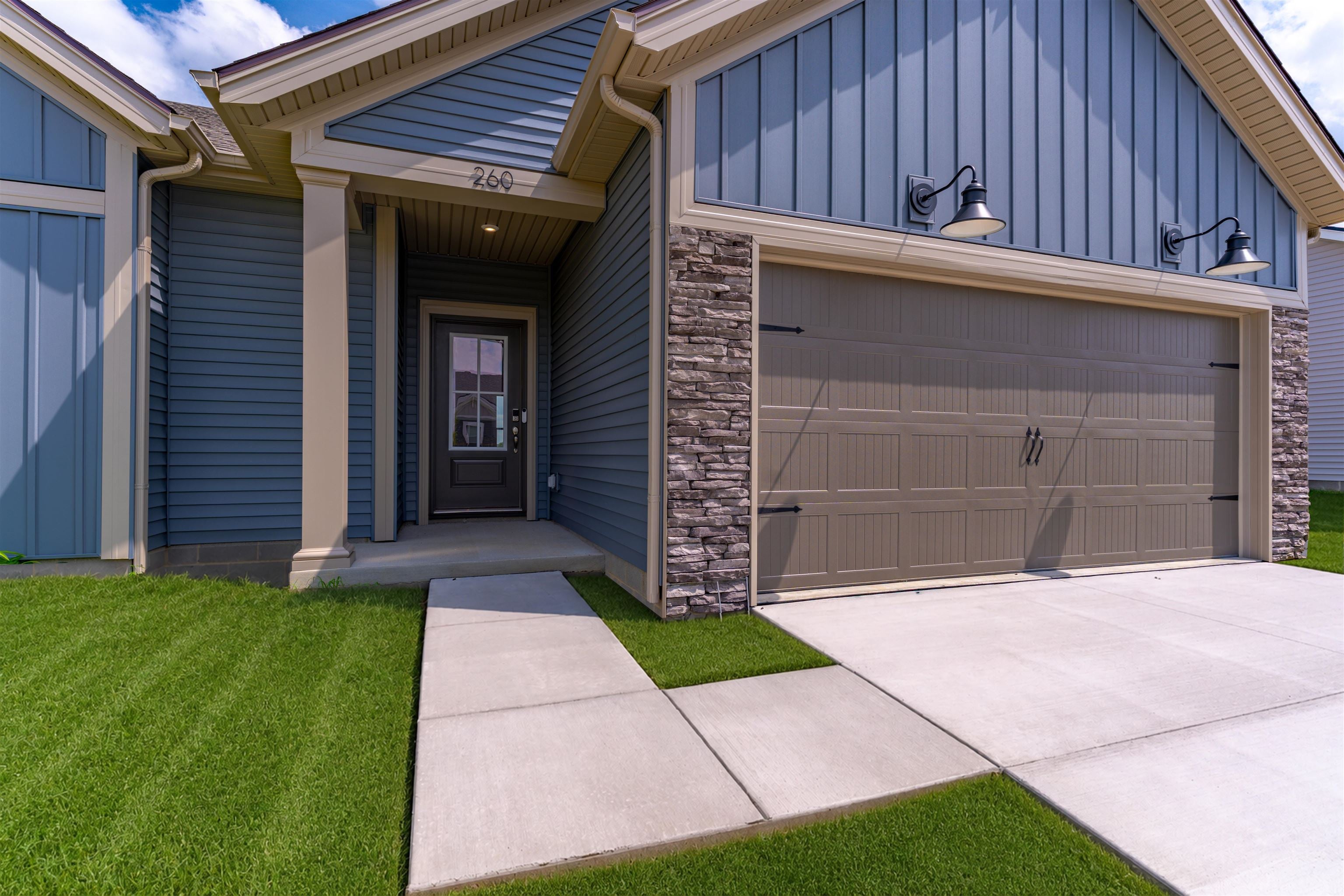 260 S Bentley Drive