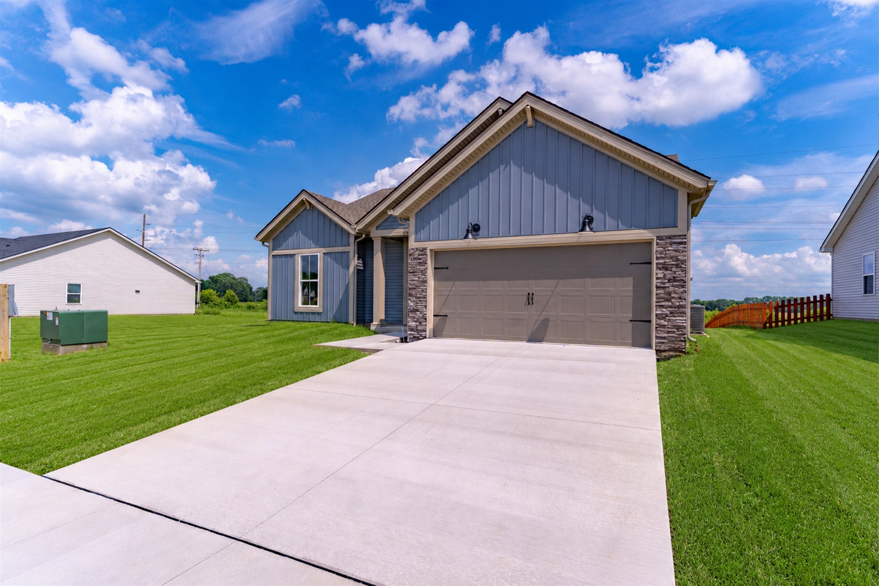 260 S Bentley Drive