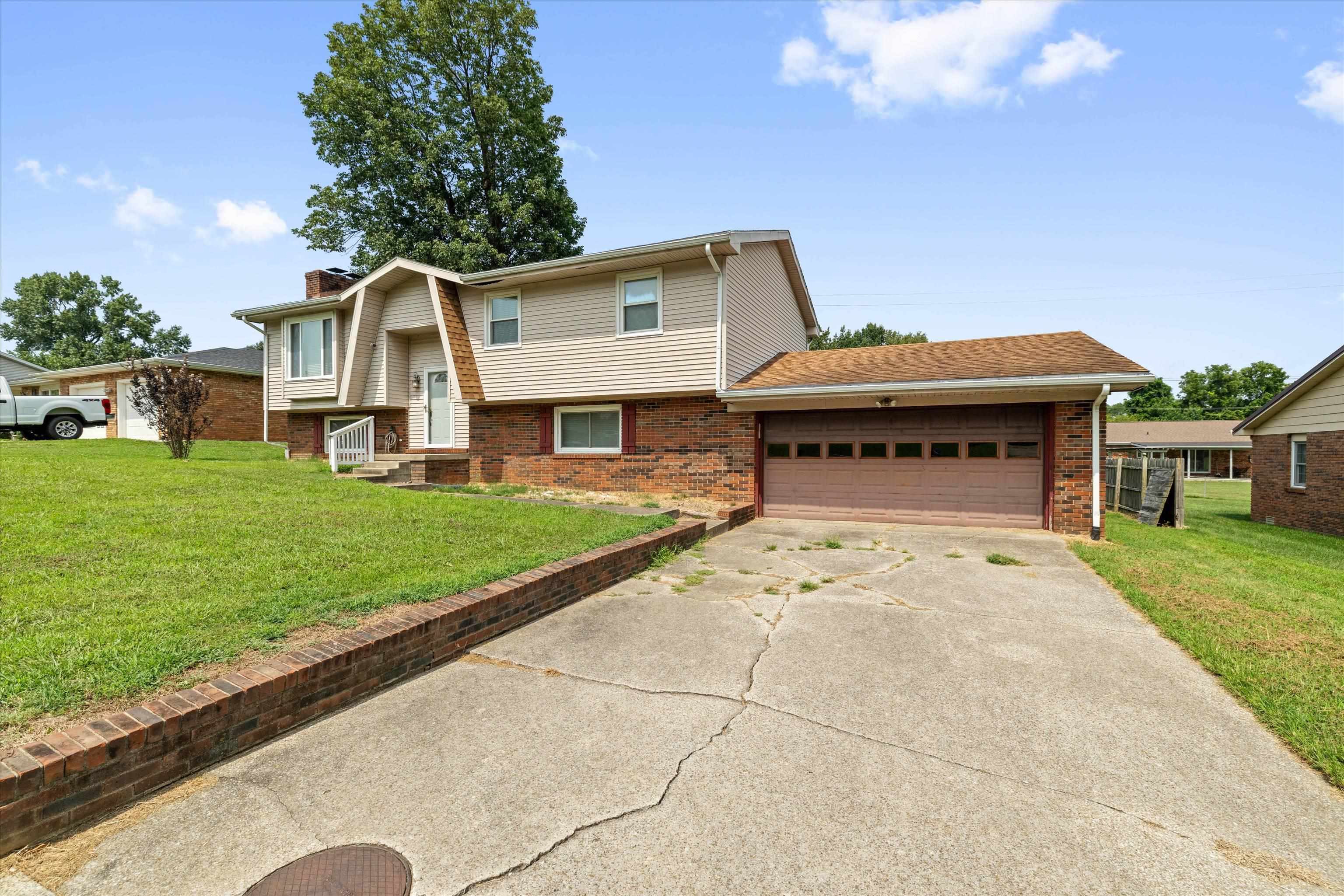 2974 Briarcliff Trail