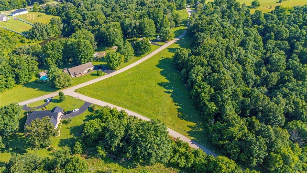 483 Blueberry Rd