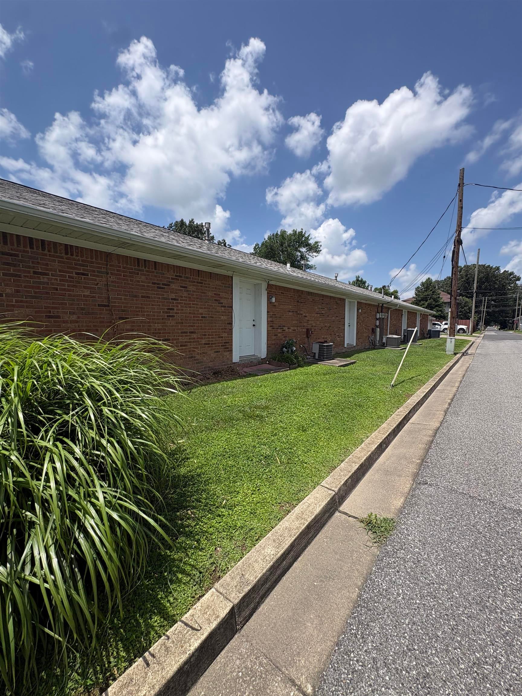 1401 Broadway