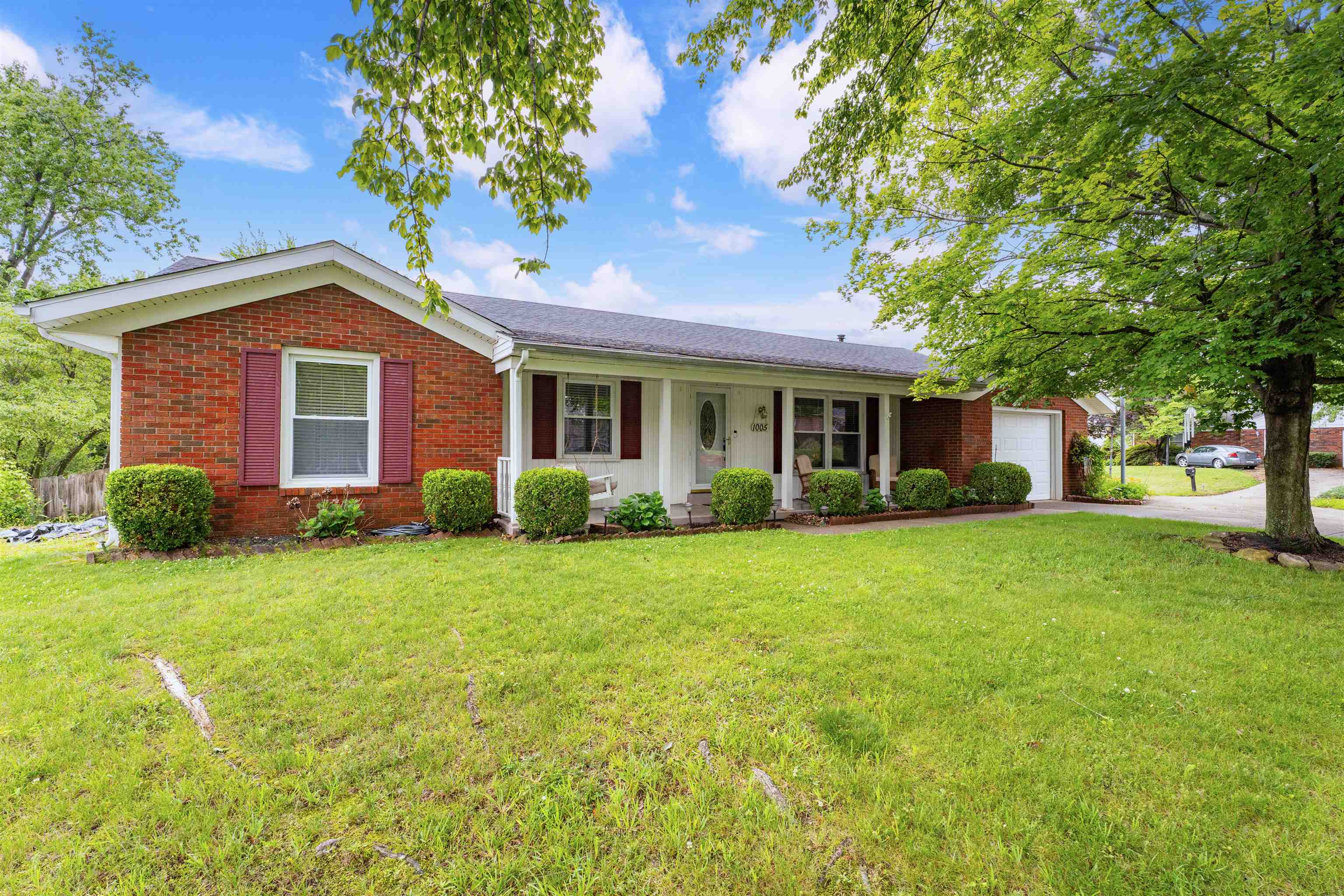 1005 Frontier Drive