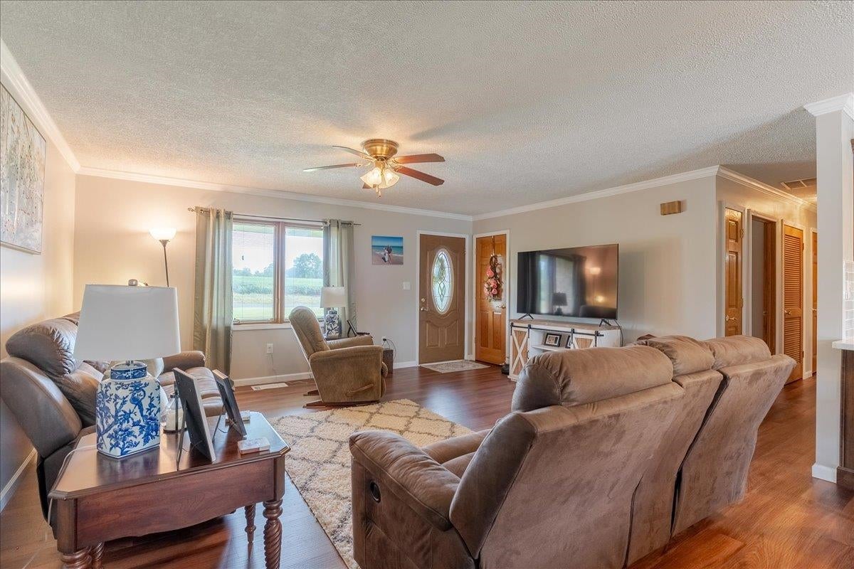 754 Persimmon Ridge Rd.