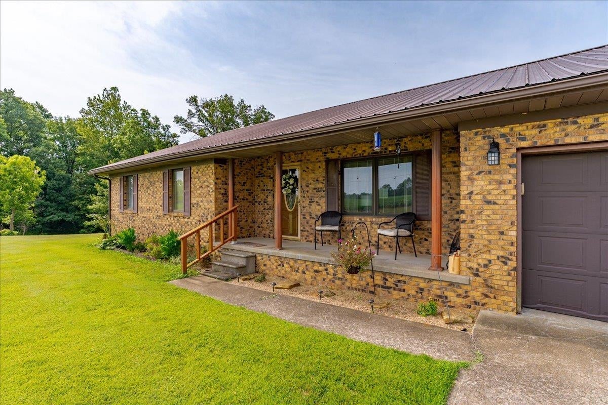 754 Persimmon Ridge Rd.