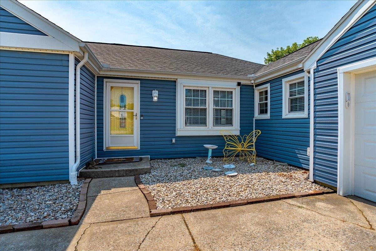 208 Bittersweet Lane