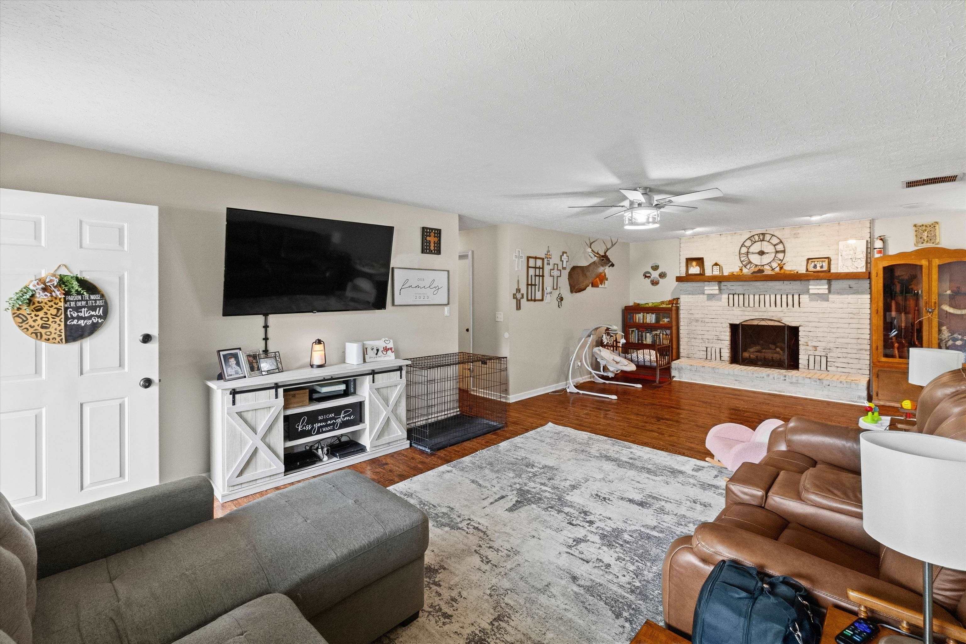 2549 Wood Dr.