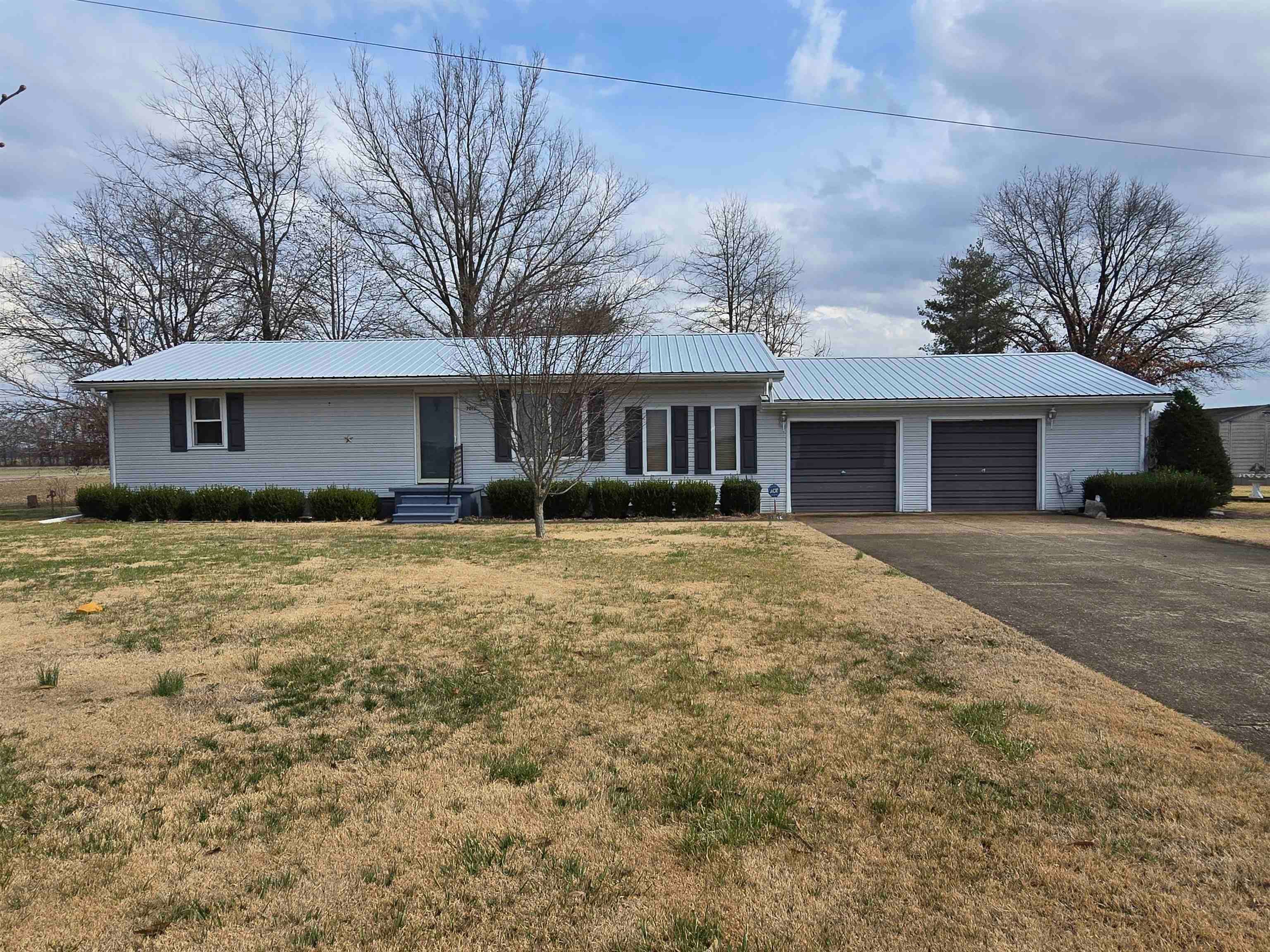 7016 Crooked Rd.