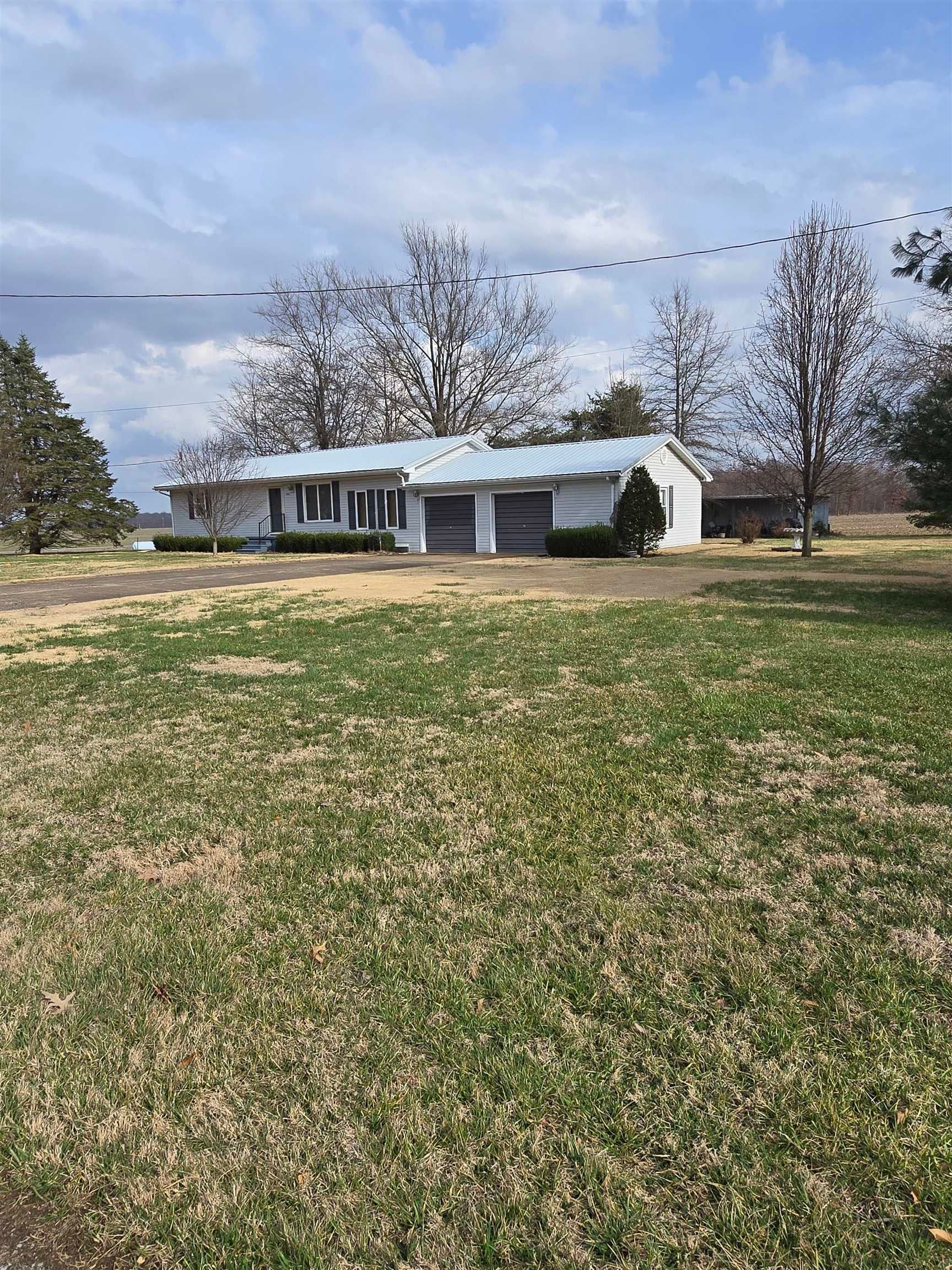 7016 Crooked Rd.