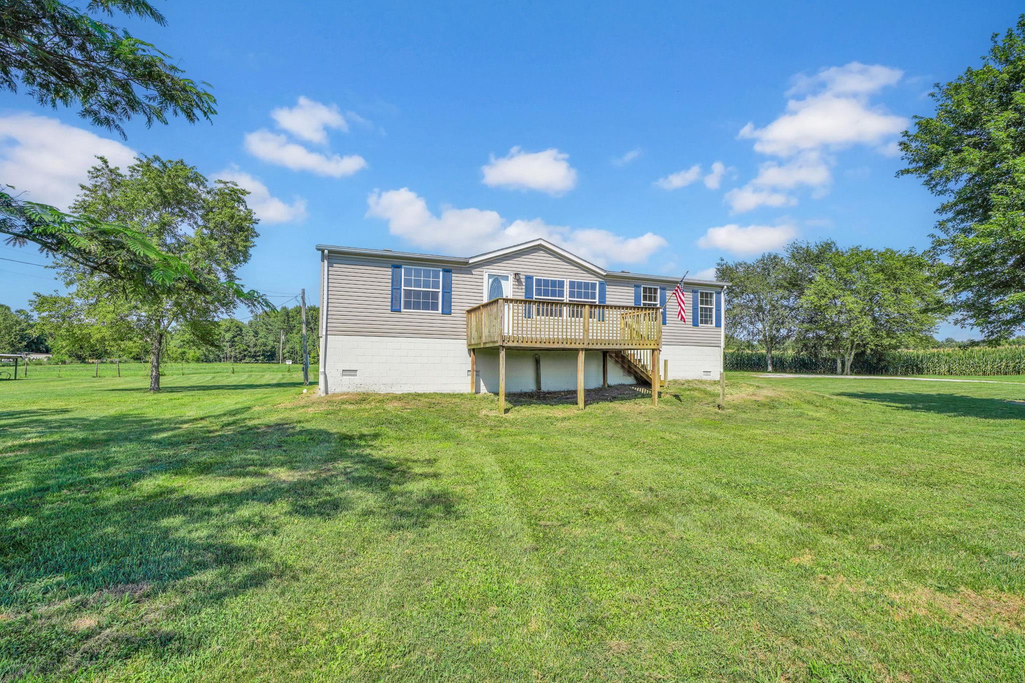 6774 Peters Rd.