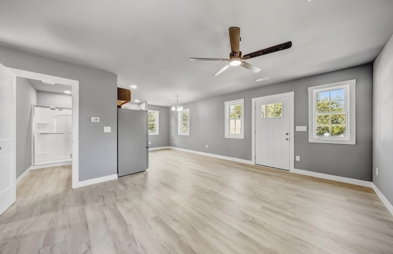 1341 Mercer Ave
