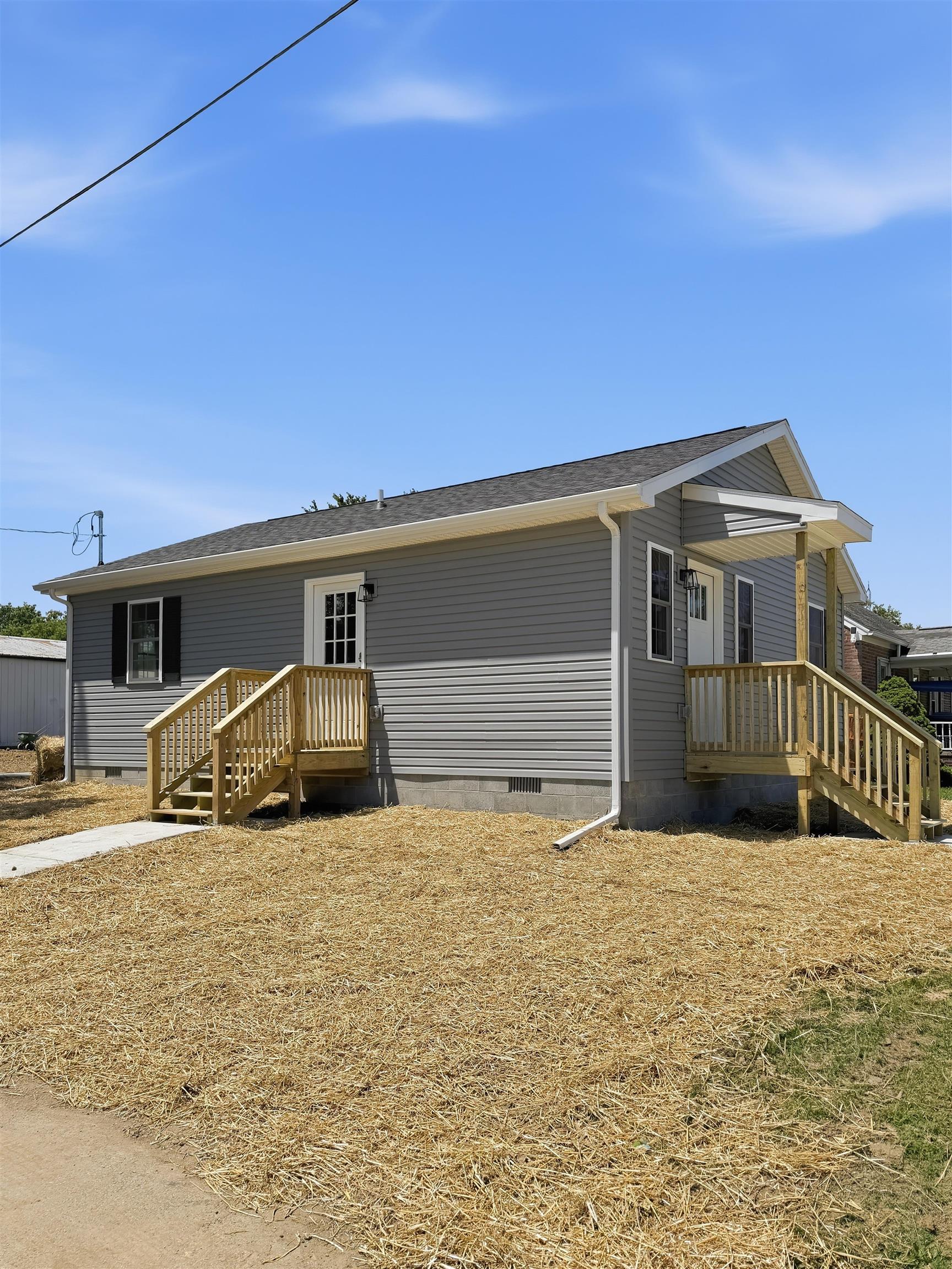 1305 Mercer Ave