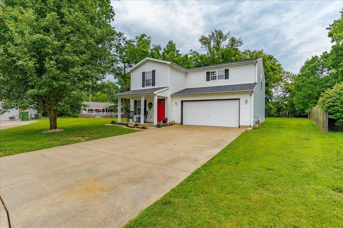 679 Canoe Creek Drive
