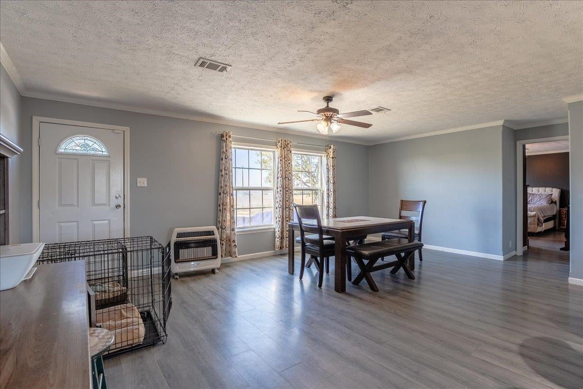 346 Chapman Rd