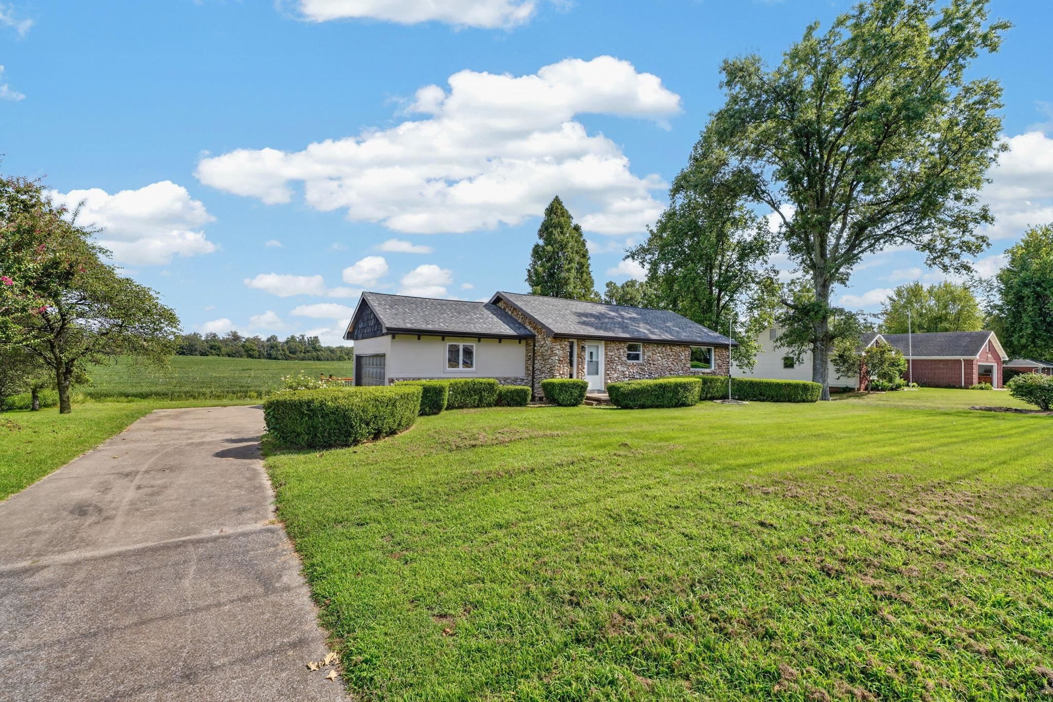 4930 N State Rt 1078
