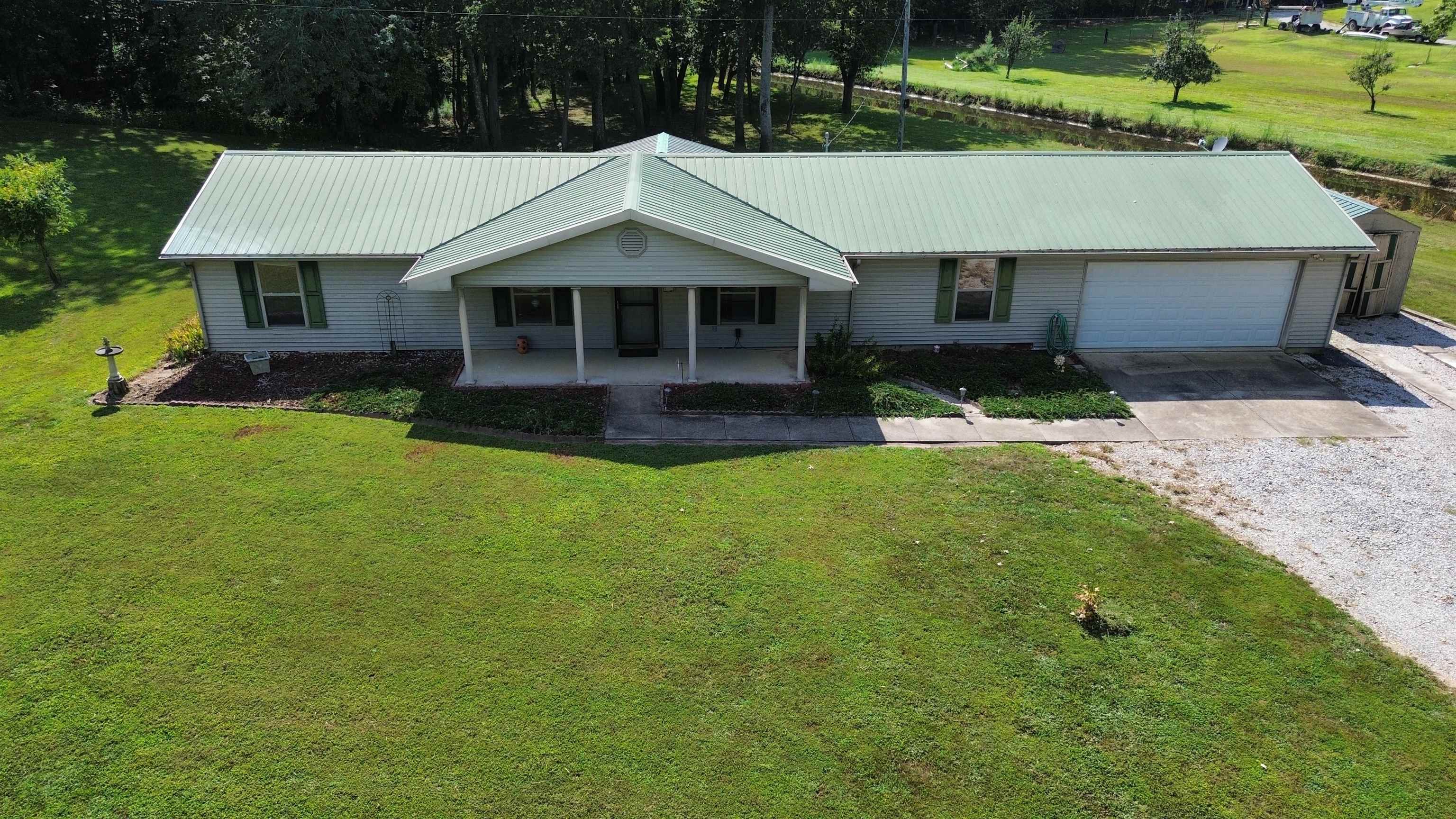 8900 Martin Martin Rd