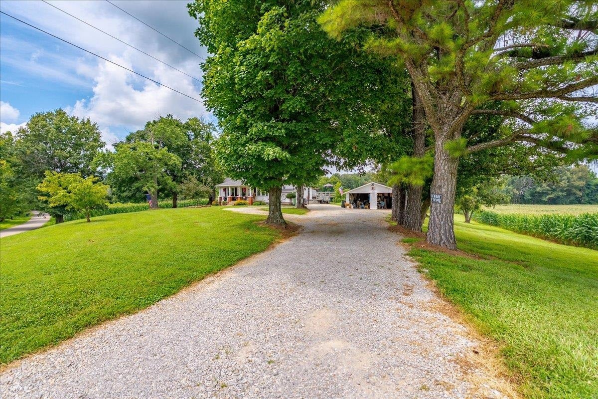 5776 S Pleasant Valley Road