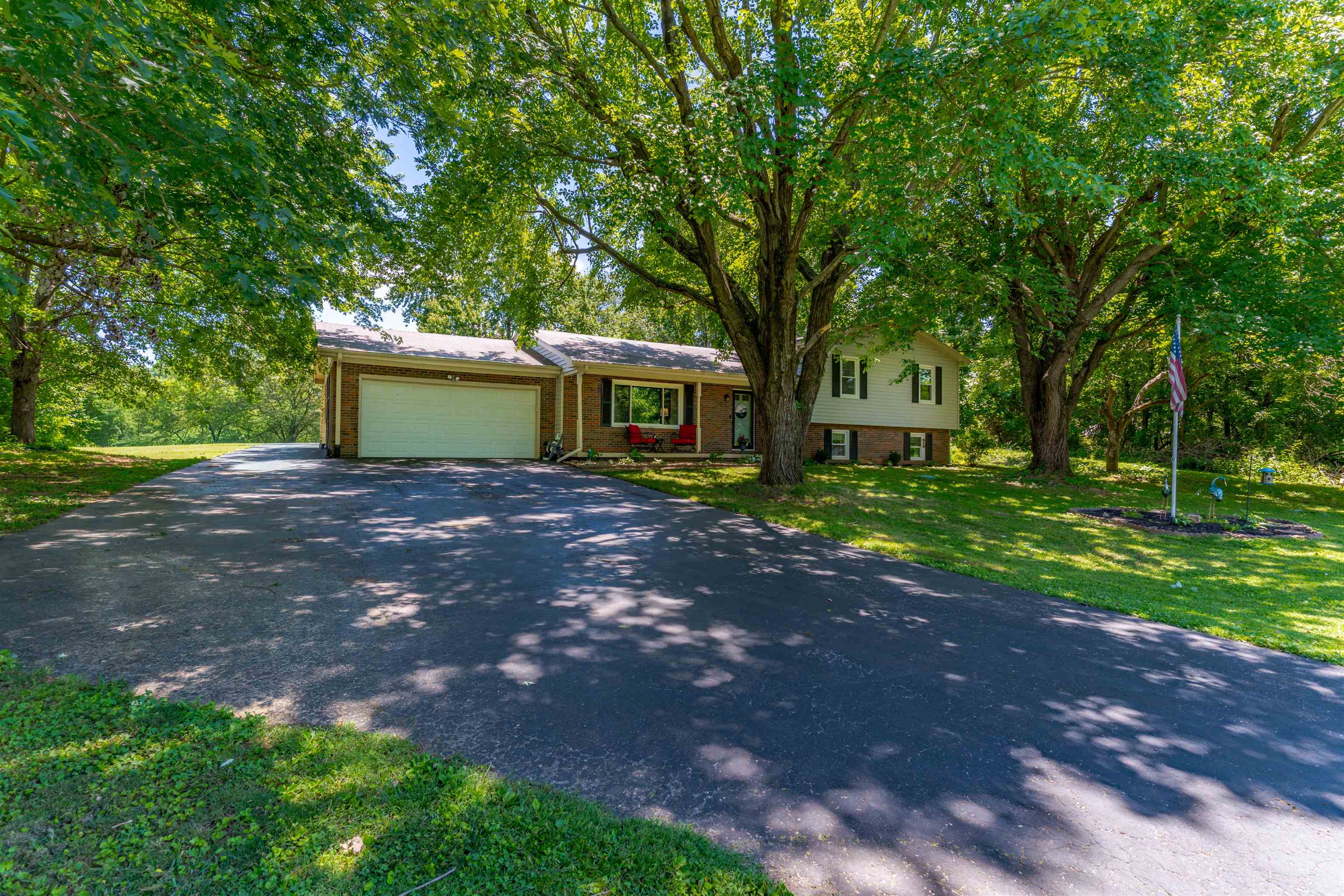 8512 Hwy 1078 N