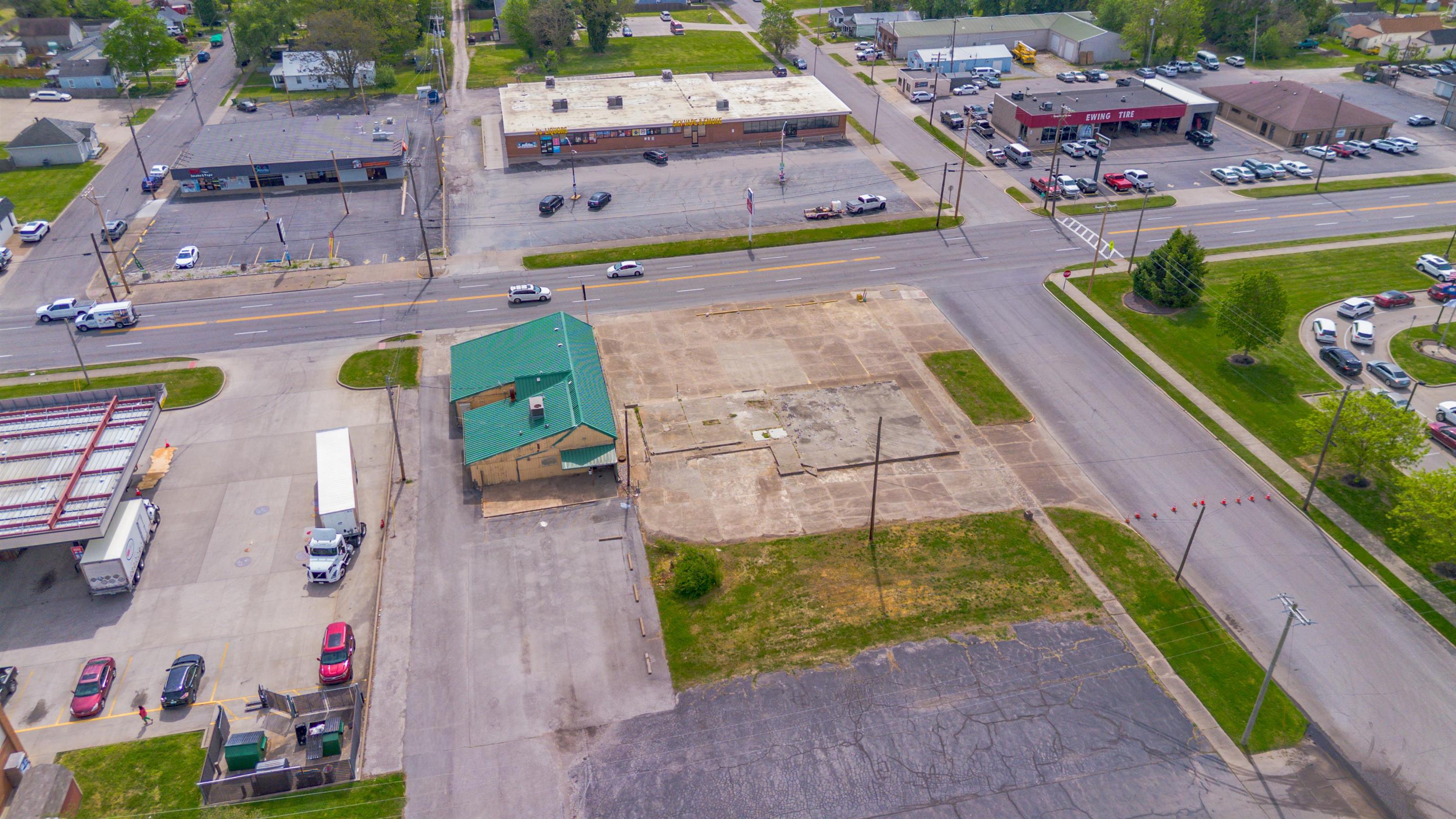 701 & 713 N Green St