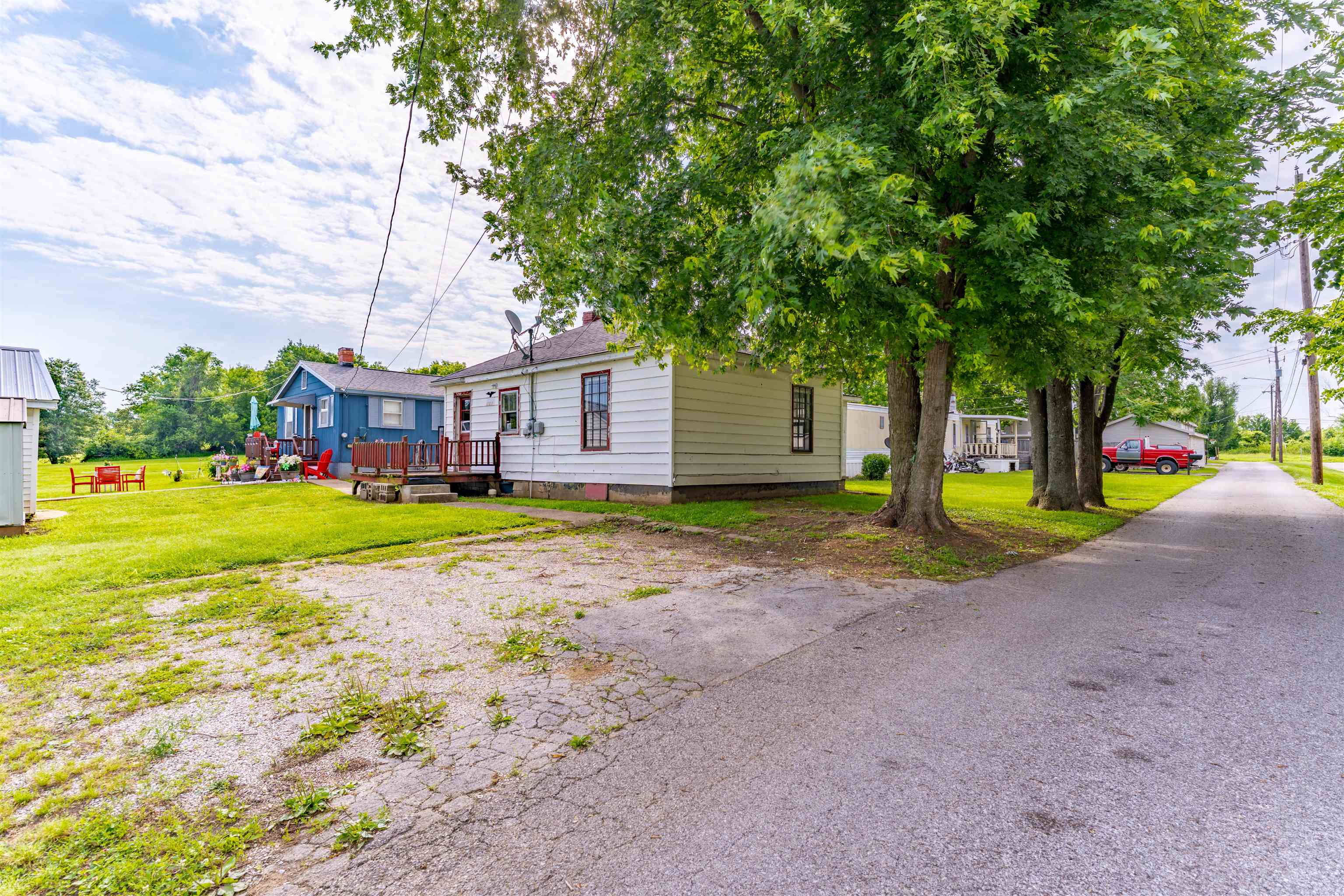 109 & 113 Janalee Dr.