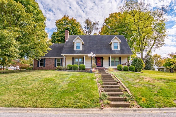 2542 MACLERIE ST, HENDERSON, KY 42420 - Image e8db107fa66a0cef92af9c8e72f62e7c/856670334