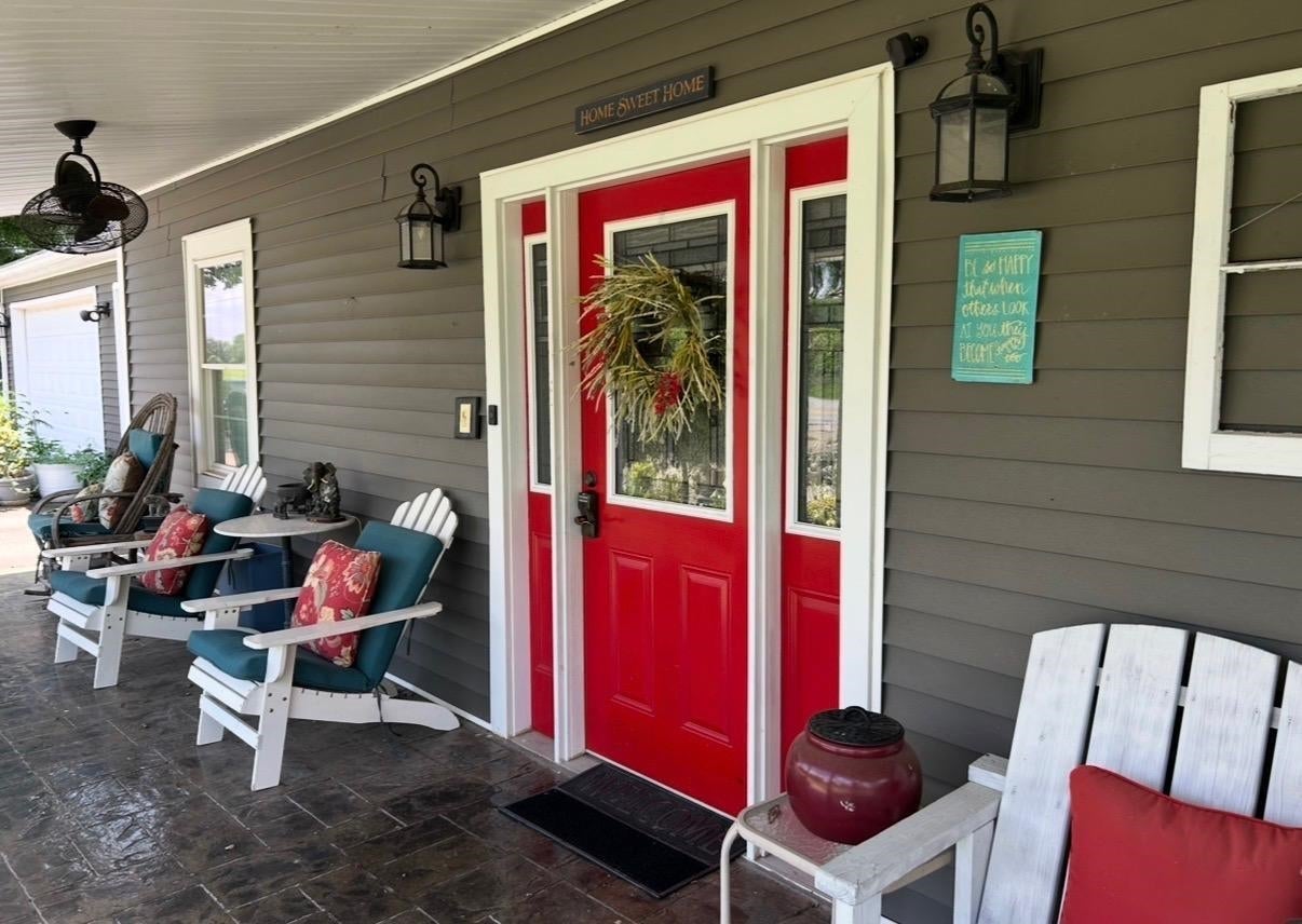 10690 Hwy 351 E
