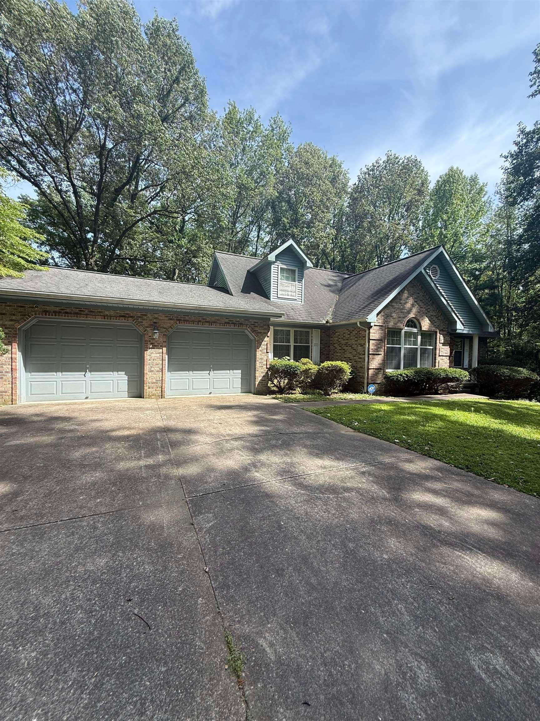 5500 Timberlane Drive