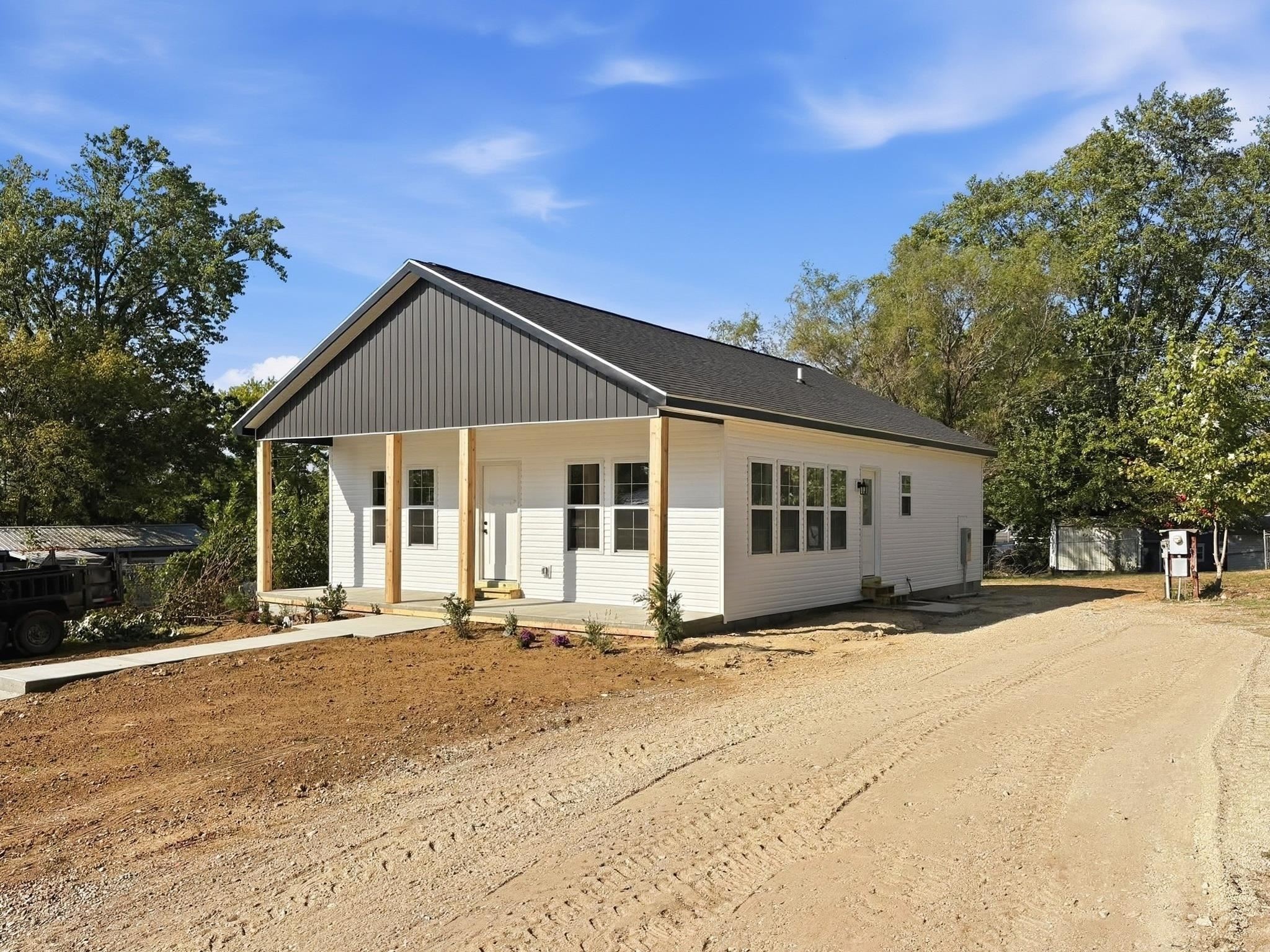 1301 Mercer Ave