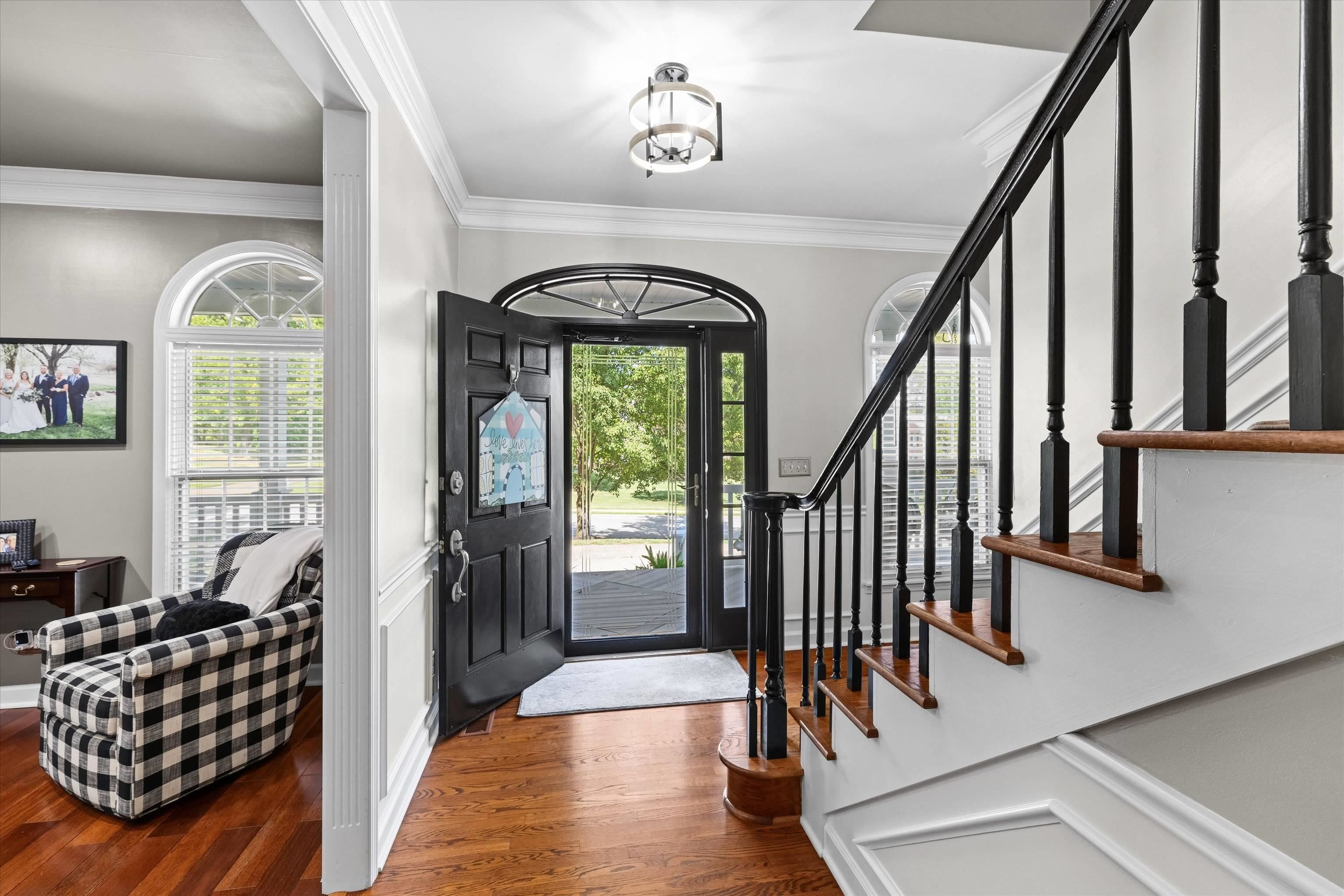 910 Belle Wood Dr.
