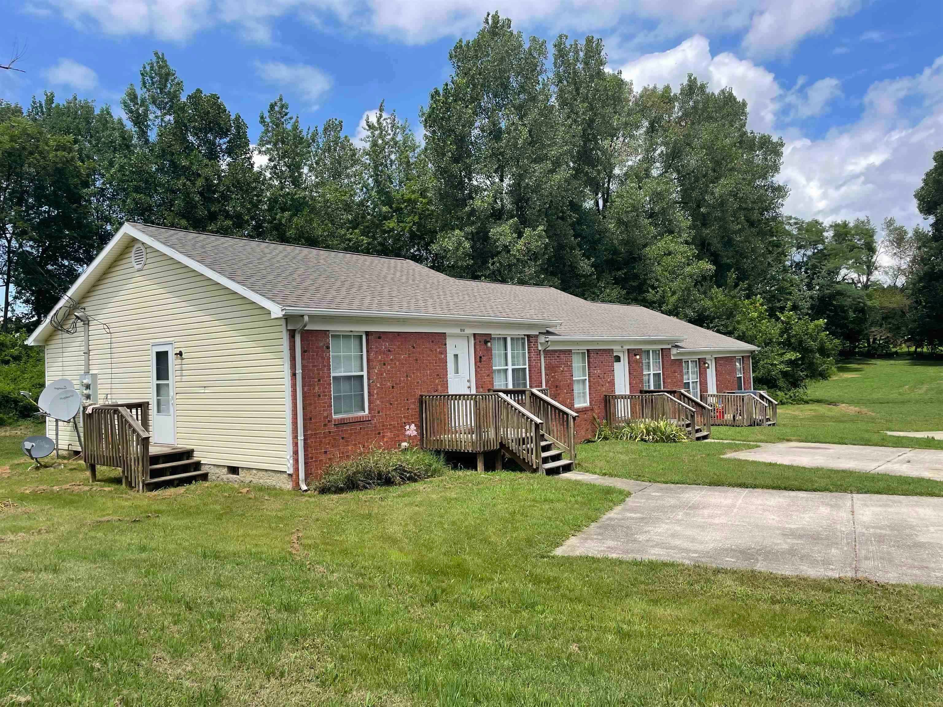 10161 HWY 136 E