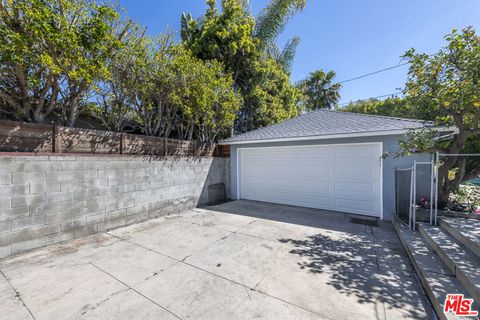 A home in North Hollywood