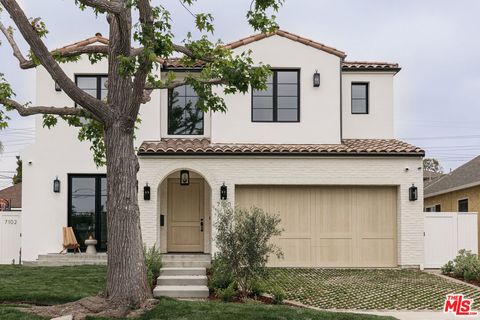 Single Family Residence in Los Angeles CA 7100 Alverstone Avenue.jpg