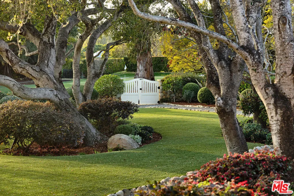 Santa Barbara, California 93108, United States, 3 Bedrooms Bedrooms, ,3 BathroomsBathrooms,Residential,Active,10106