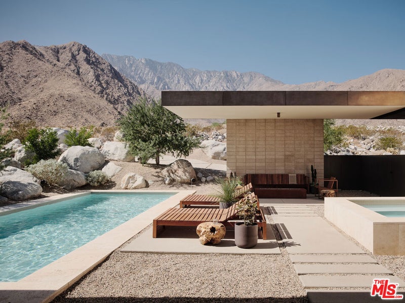 2212 WINTER SUN Drive