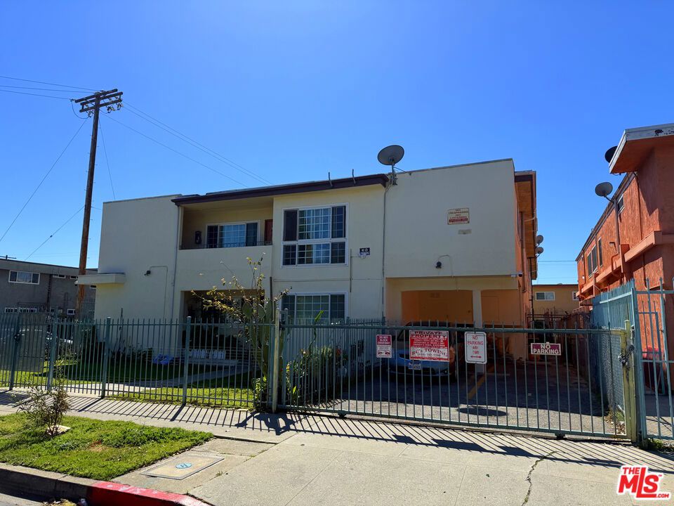 Properties 4 6945 Hinds Avenue