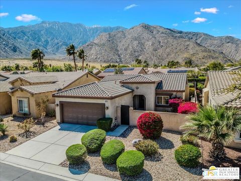 Single Family Residence in Palm Springs CA 3997 Vista Dunes.jpg