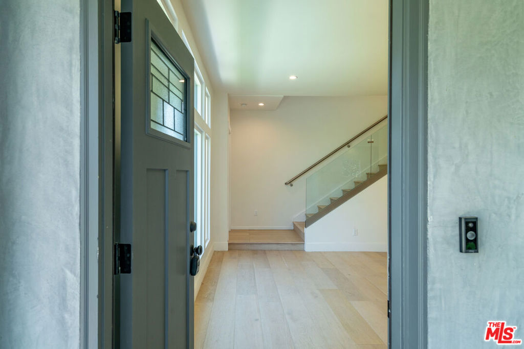Properties 4 4308 Victoria Park Drive