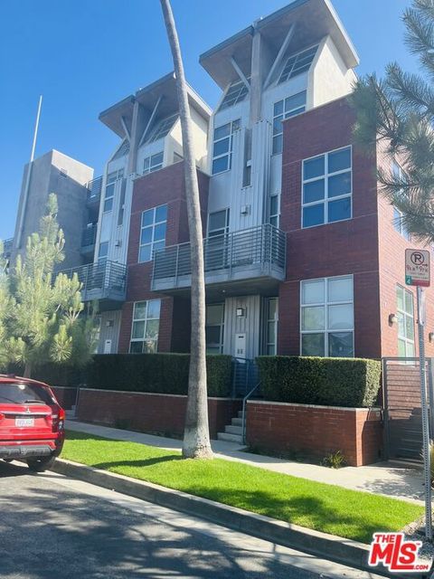 1912 Broadway 107 Santa Monica CA 90404