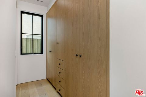 listing image 30