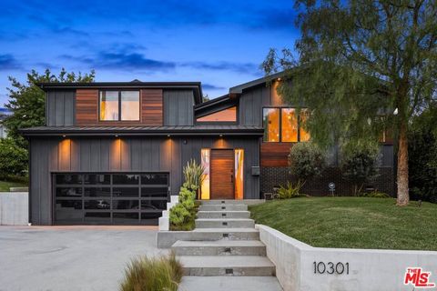 10301 Walavista Road Los Angeles CA 90064