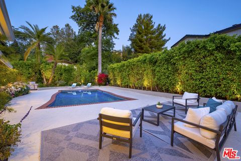 A home in Tarzana