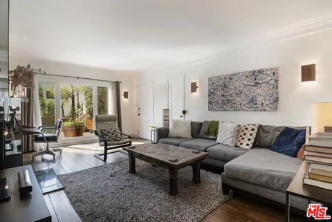 1342 N Crescent Heights Boulevard Unit 2, West Hollywood, CA 90046 - MLS#: 25510909