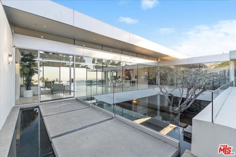 1620 Carla Beverly Hills CA 90210