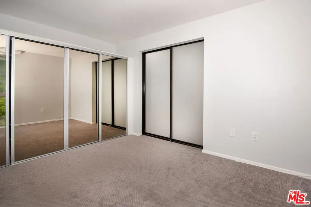 Los Angeles, California 90012, United States, 2 Bedrooms Bedrooms, ,2 BathroomsBathrooms,Residential,Active,109234