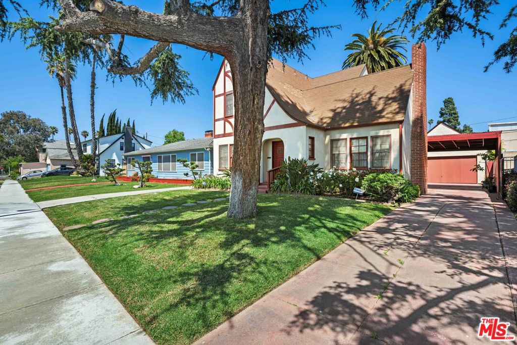 434 N Osage Avenue