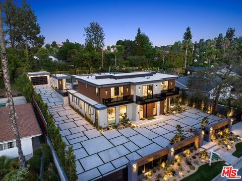 A home in Tarzana