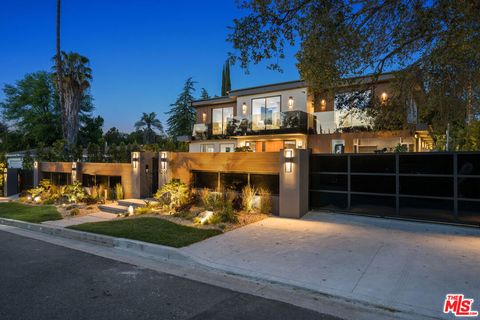 A home in Tarzana