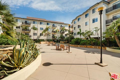 A home in Playa Vista